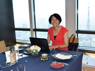 海外からの子育てサポーターシステム <br />「オペア」で仕事との両立を乗り切る