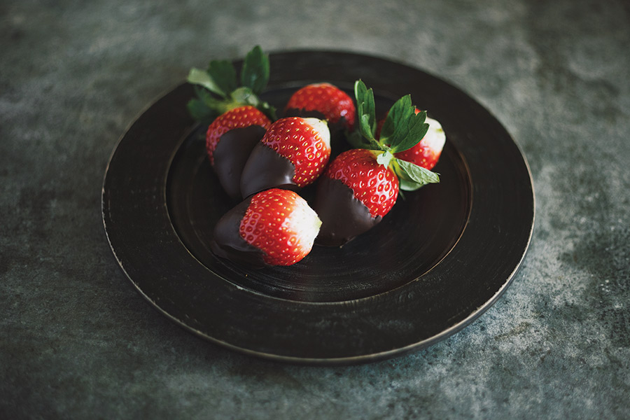 甘くてすっぱい大人のおもてなし いちごチョコ の手作りレシピ おいしい一杯と 気軽なおやつのレシピ