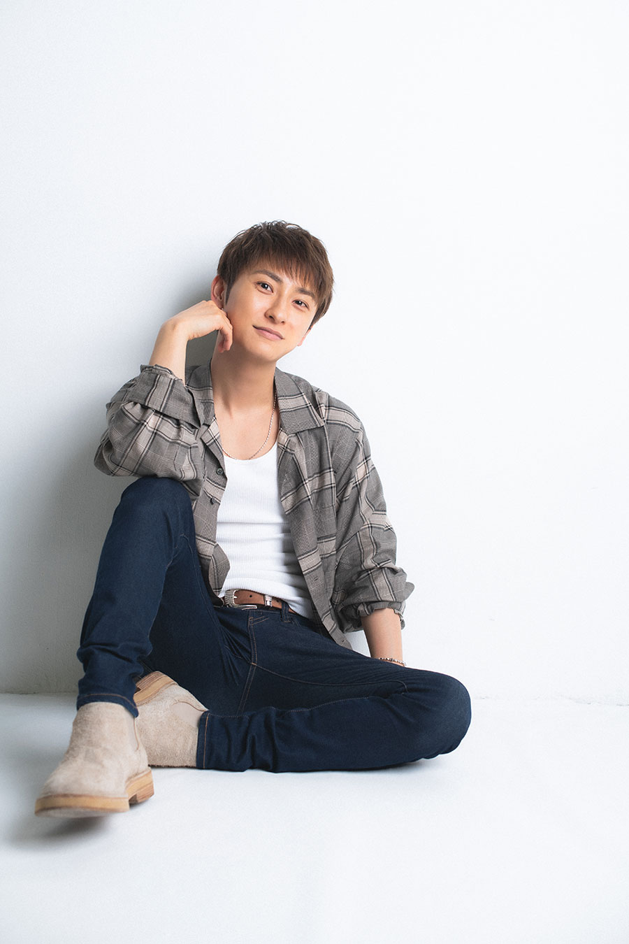 4ページ目 a與真司郎が今だから話す 3つの過去 昔はクールぶって 笑 のワケ