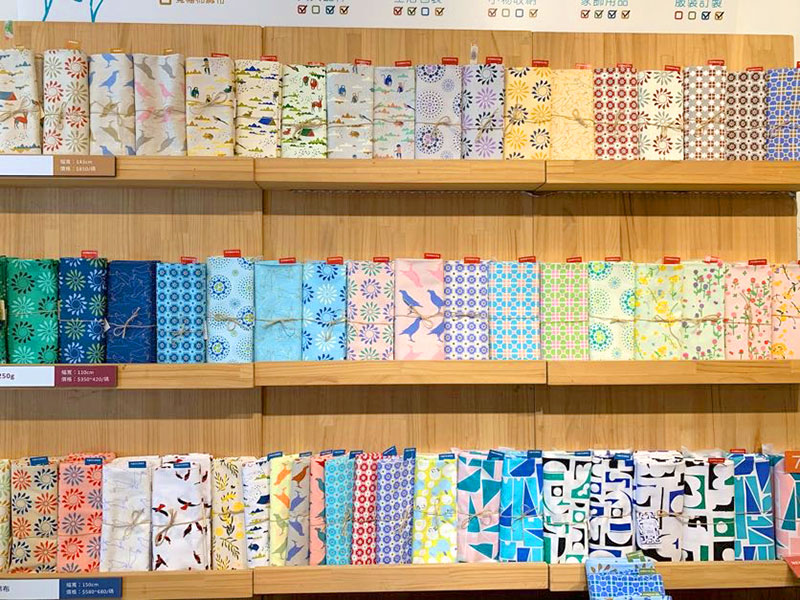 日本から購入可能な台湾布グッズ レトロなタイル柄や可愛い小鳥柄も 片倉真理のときめく台湾土産