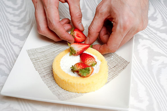 裂け目 不注意 与える ケーキ お 皿 に デコレーション Flower Kagetsu Jp
