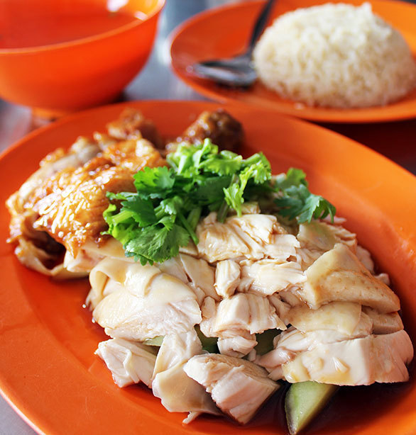 ジューシーな鶏肉と旨味たっぷりごはん マレーシアのチキンライスがうまい マレーシアごはん偏愛主義