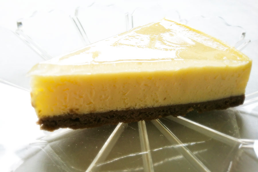 成城石井 夏のチーズケーキ2種 どちらもレモンが爽やかです エディターズアクト