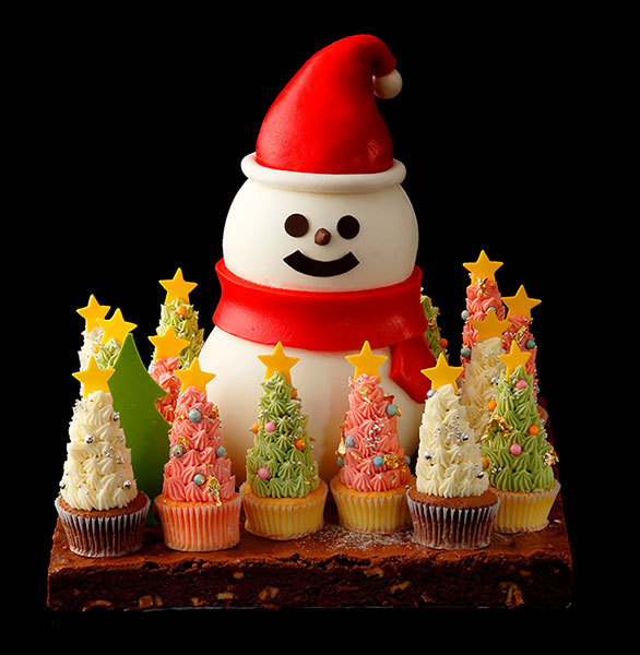 週末の祝夜に華やぎを添える パレスホテル東京のクリスマススイーツ ホテルのクリスマスケーキ コレクション16