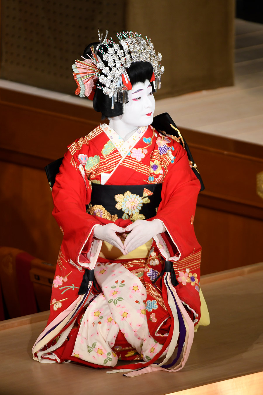 歌舞伎に魅了され 美しき女方へ 中村莟玉が語る あきらめない心 歌舞伎の今をたずねる