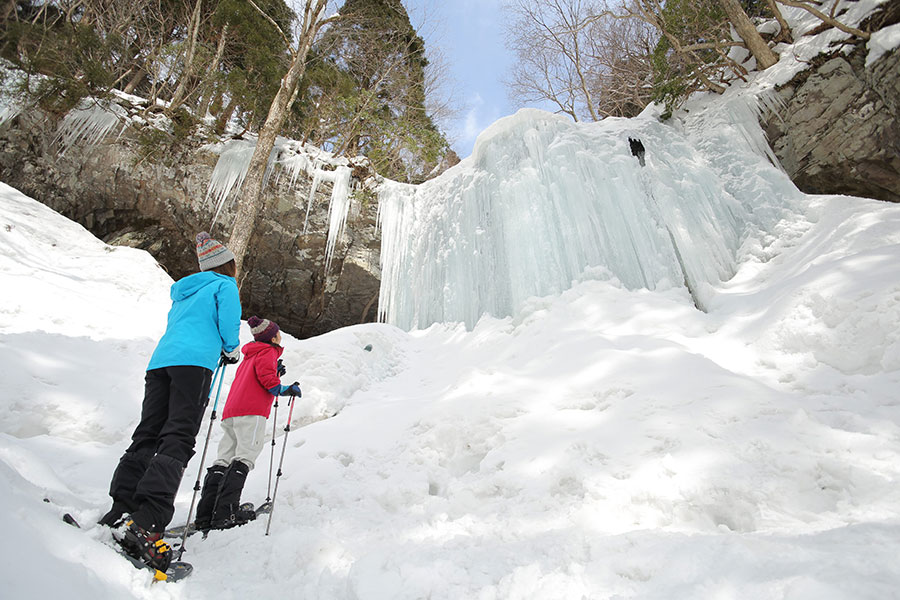 3ページ目 岡山県 21年版 冬の絶景 風物詩5選 夜の雪原が幻想的に輝く雪まつり風景 いつか行きたい 日本にしかない風景 再発見