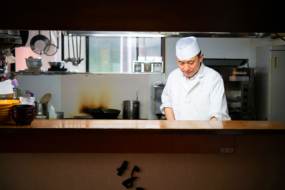 青森県 城下町 弘前の蔵で楽しむ 旬が輝く 和食の店 御料理 なる海 北東北の芳醇な食と 自然の美に出合う