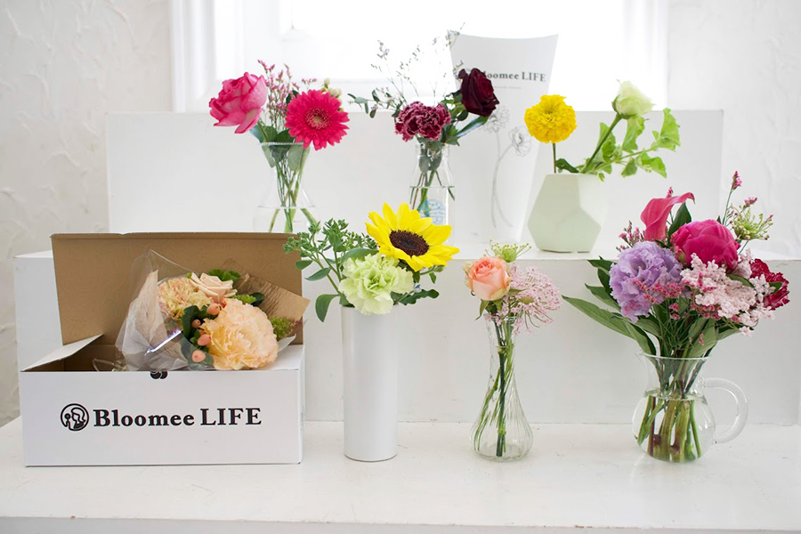 気軽に500円プランからお花の定期便 Bloomee Life で生活に彩りを 自分へのプレゼントに サブスクリプションを