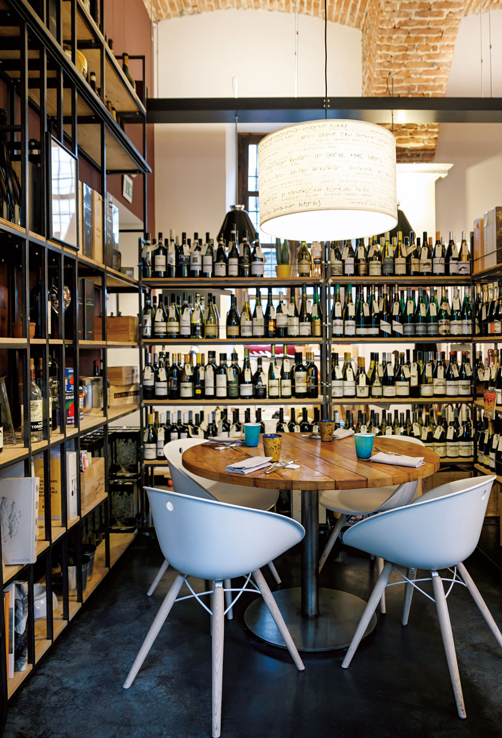ワインの種類は実に1 000以上 トリノの誇るエノテカレストラン 食の最先端都市 トリノで優美な週末を