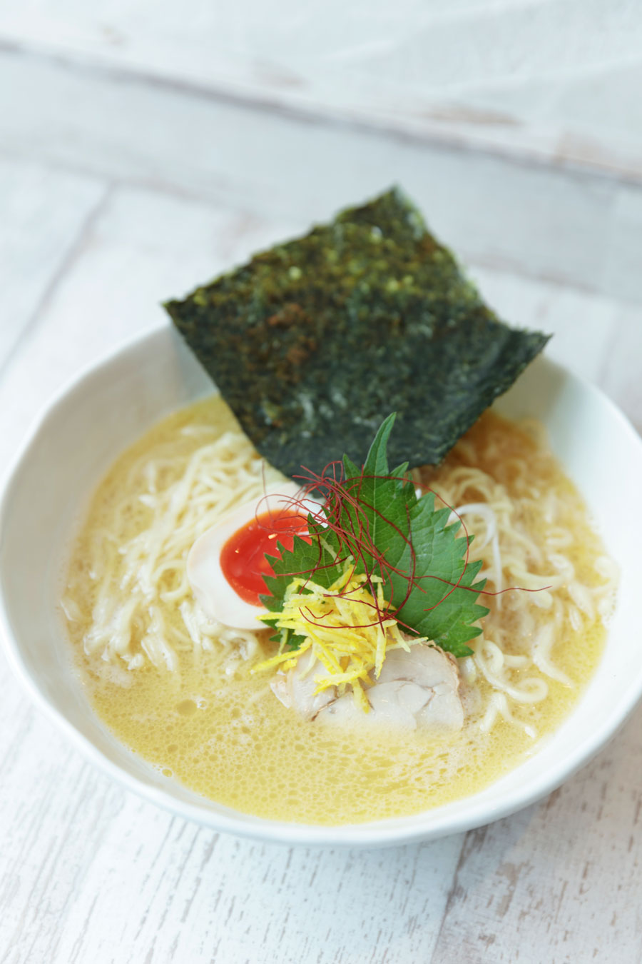 ラーメン かき氷 東京の新習慣 冬こそ 冷やアツが最高です