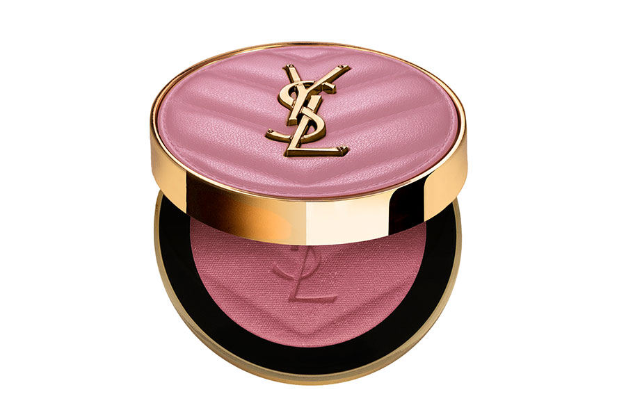 欠品続出！ YSLチークでクチュール仕立ての頬に】世界で一番売れている