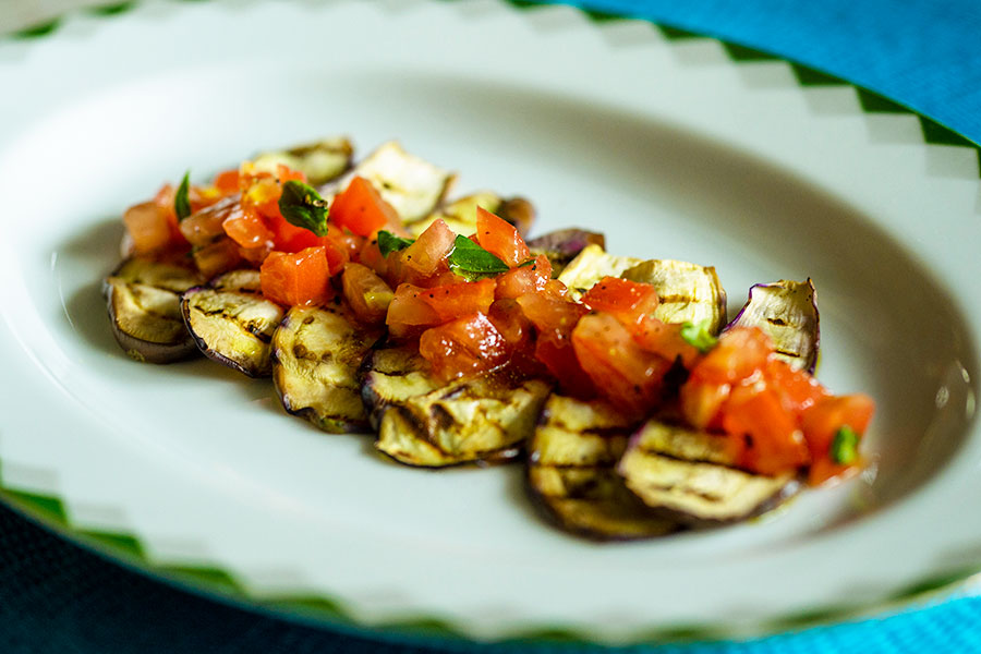 カルパッチョ 魚 でなくてもok 夏野菜満載カルパッチョを作ろう 簡単なのに味は抜群 イタリア マンマの愛情レシピ