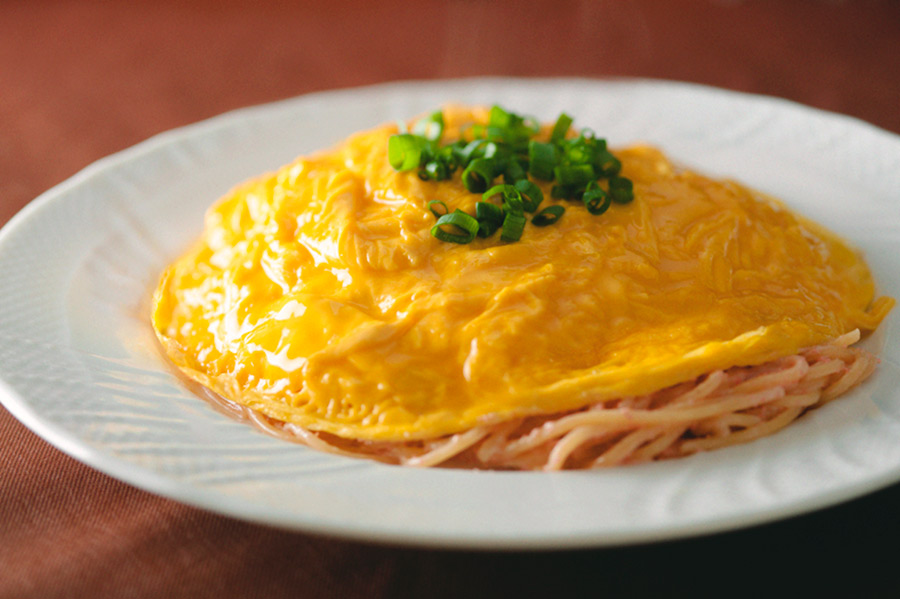 西麻布 笄軒 の裏メニューは オムレツをのせたタラコスパゲッティ 今月のおいしいもの よかったら 行ってみて