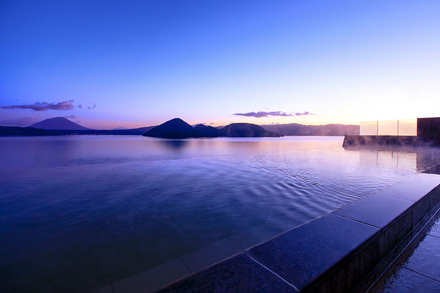 北海道の洞爺湖でインフィニティ温泉 乃の風リゾートで全身ゆるめてみる 絶景に抱かれる温泉宿