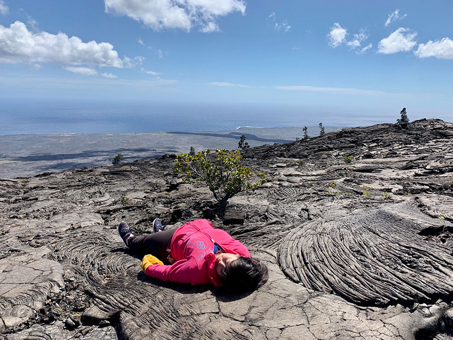 2ページ目 噴火後のキラウエア火口は驚きの姿に ハワイ島一日ツアーで火山国立公園へ 宮本紗絵の 発見ハワイ