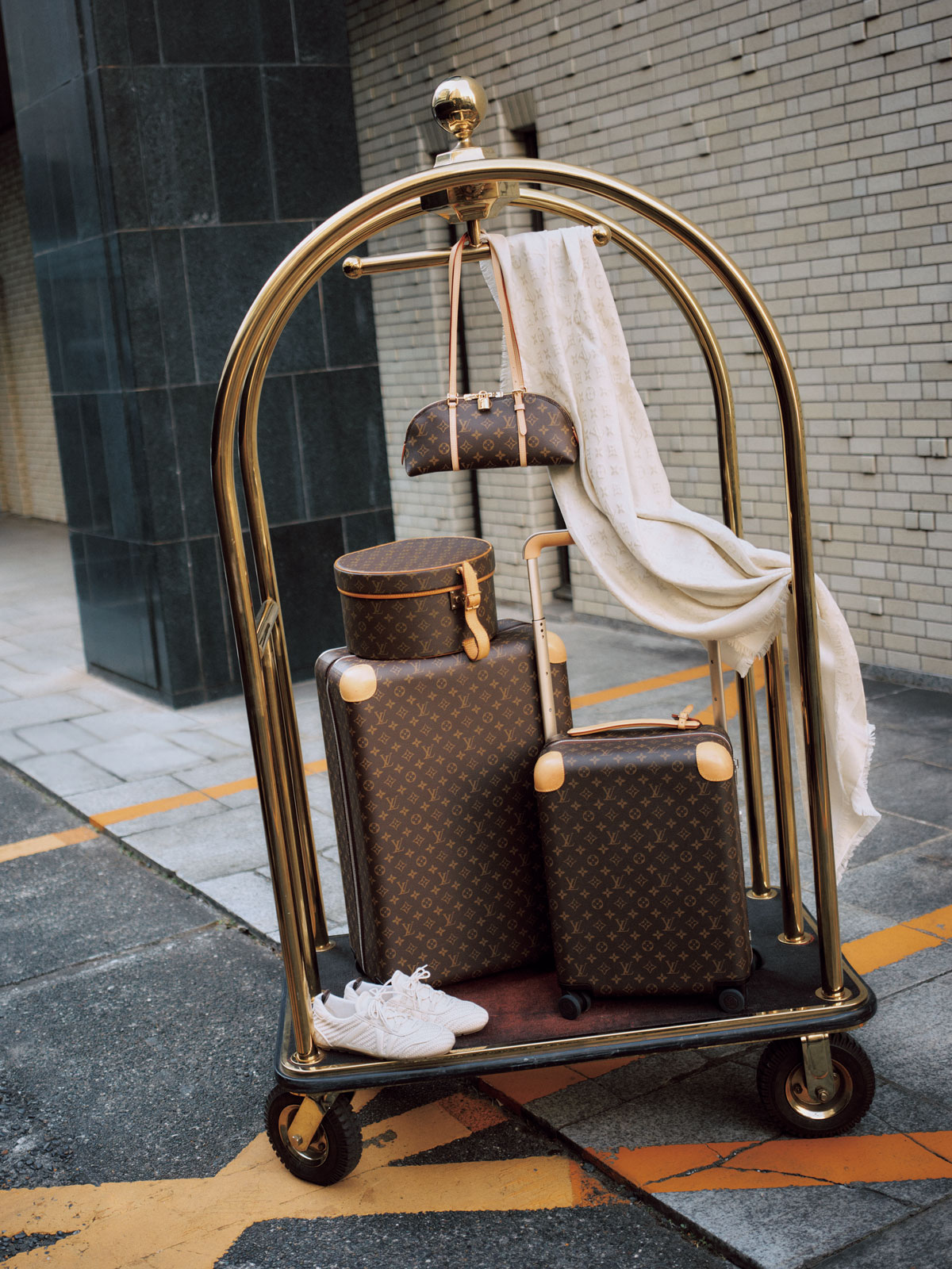 k*i様 【LOUIS VUITTON 】ルイヴィトン モノグラム ホライゾン スーツケース ホライゾン 55 モノグラム｜ルイ・ヴィトン 公式サイト