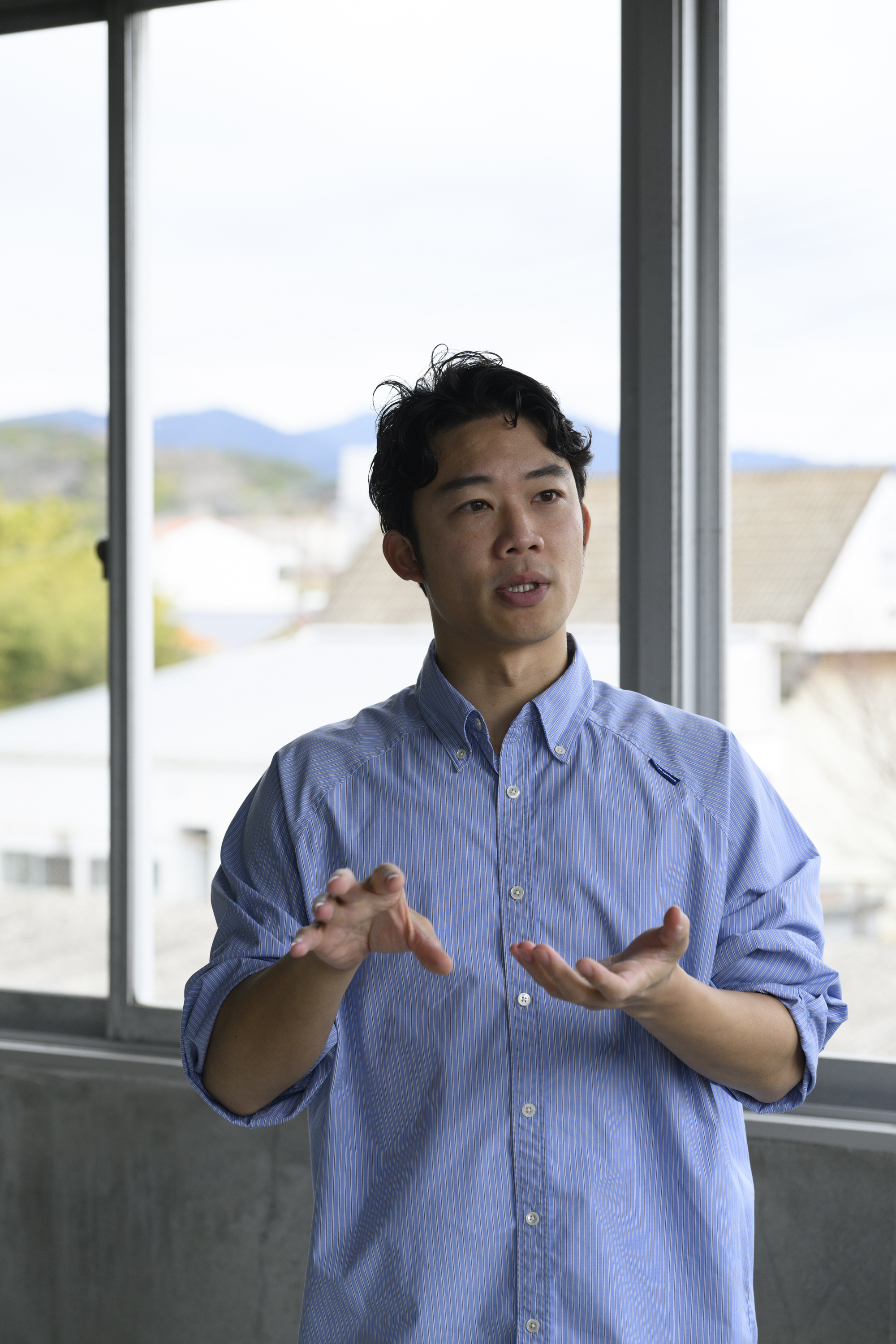 香りの島で生まれた究極のジン】調香のプロが手がけた「エッセンシャル 