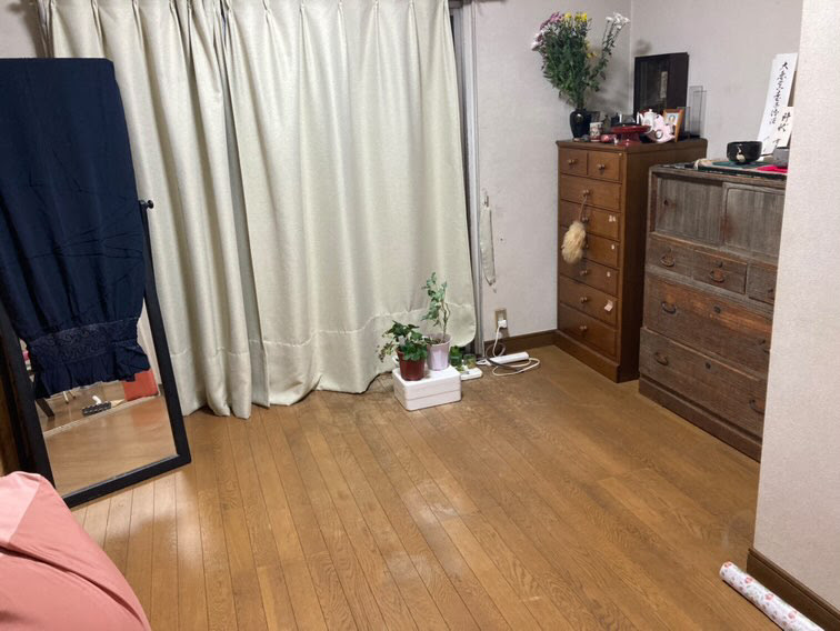 BS朝日『ウチ、“断捨離”しました！』で、実家の断捨離に挑戦。元天才