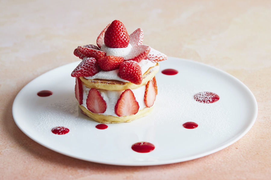 アパレル発のパンケーキ専門店 J S パンケーキ カフェで苺フェア 写真 2枚目 アパレル発のパンケーキ専門店 J S パンケーキ カフェで苺フェア 写真 2枚目