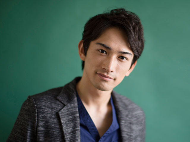 劇場霊』で初のホラー作品に挑んだ 「劇団EXILE」の注目株、町田啓太