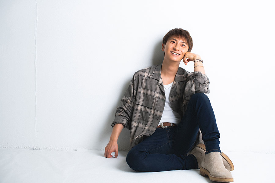 4ページ目 a與真司郎が明かす 本音 と幸せ 1dkの部屋で 友達がいて